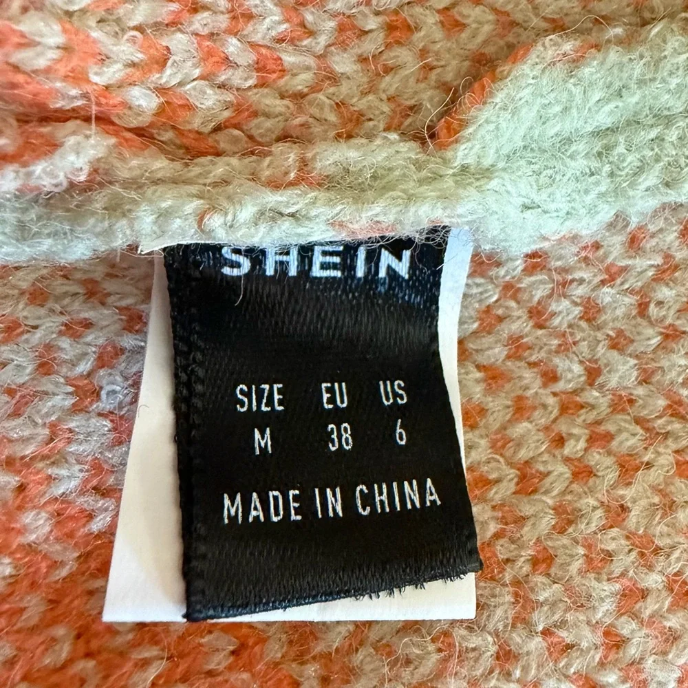 SHEIN Orange and Cream Knit Fabric - Picture 3 of 3